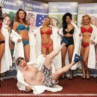 Ryanair boss Michael O Leary strip off at the launch of Ryanair 2012 calendar | Picture 115390